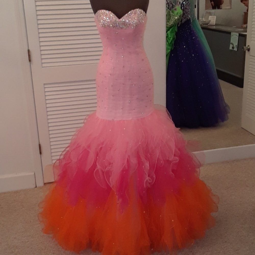 Prom dress